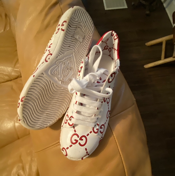 Gucci Shoes - Gucci Ghost Ace sneaker / Cross posted